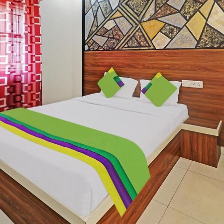 Itsy By Treebo - Royal Comfort Hotel Bangalore Exterior photo