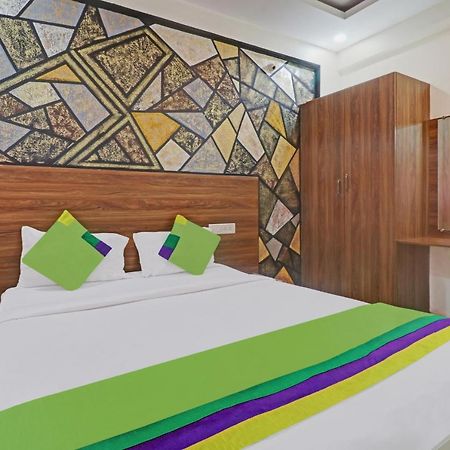 Itsy By Treebo - Royal Comfort Hotel Bangalore Exterior photo