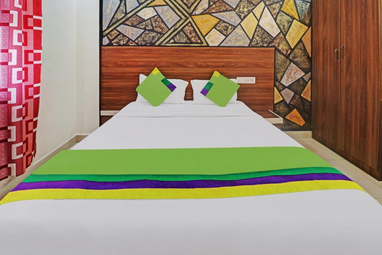 Itsy By Treebo - Royal Comfort Hotel Bangalore Exterior photo