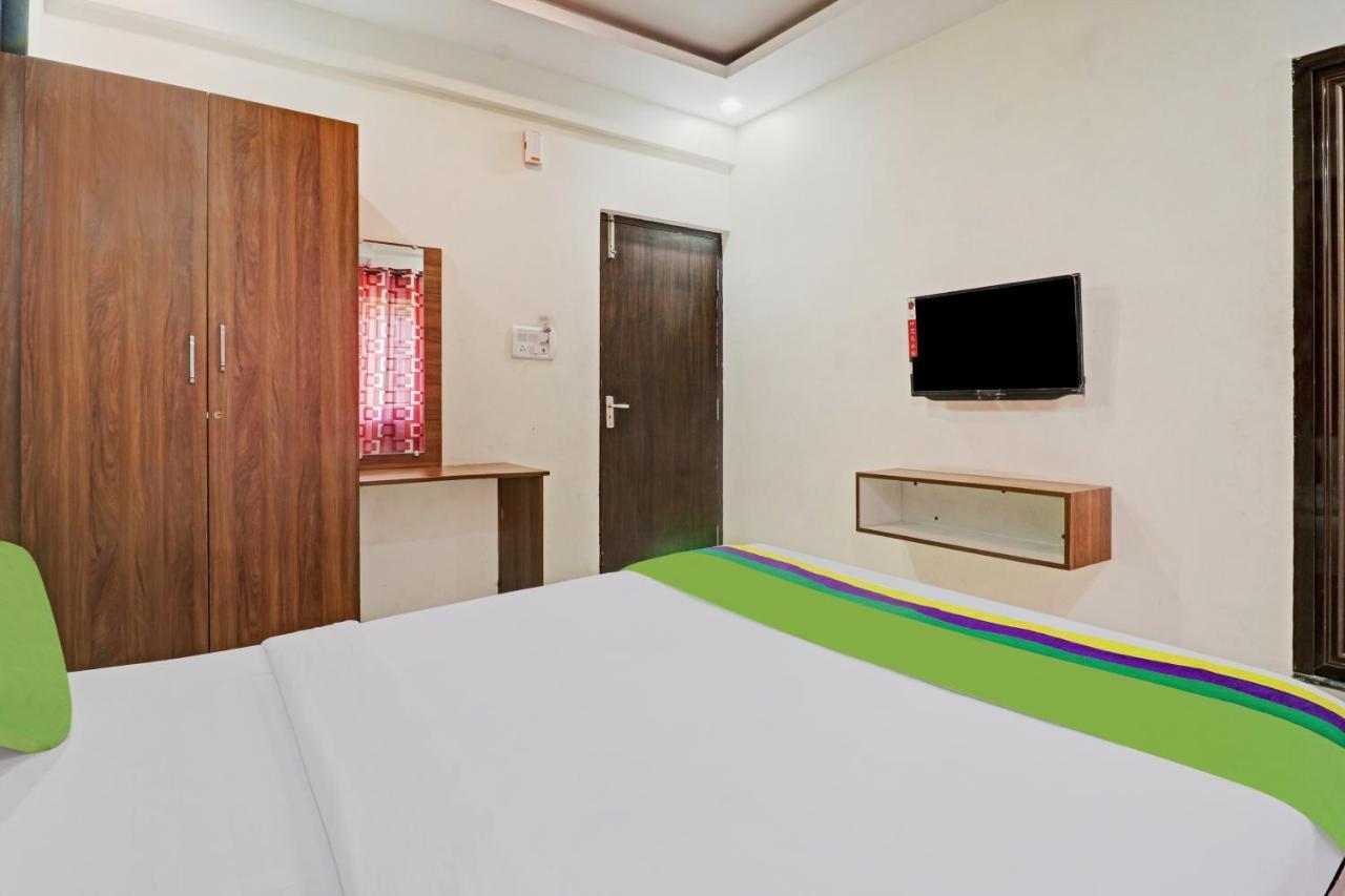 Itsy By Treebo - Royal Comfort Hotel Bangalore Exterior photo